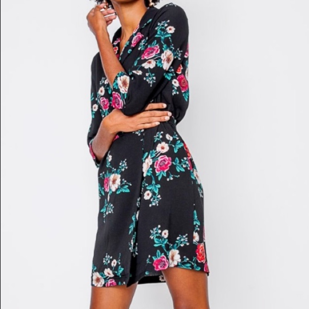 Article& Octavia Kimono dress. Size XS. Like new
